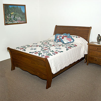 classic sleigh bed