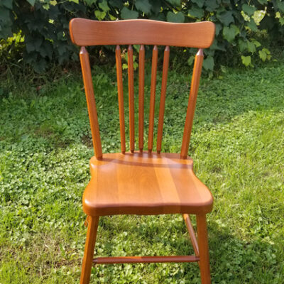 Gentle Country Spindle Back side chair