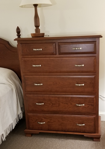 6 drawer chest of drawers handcrafted in cherry wood