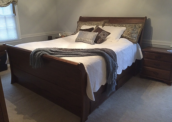 SleighBedStorage_1 sleigh bed with storage