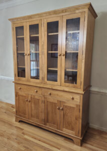 shaker hutch maple full length doors