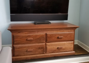 Entertianment Buffet with cove crown walnut wood four drawers